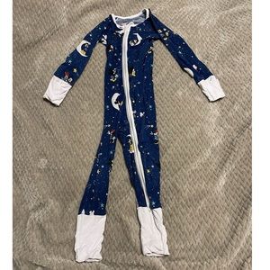 Little Sleepies Mickey Zippy size 6-12 months.